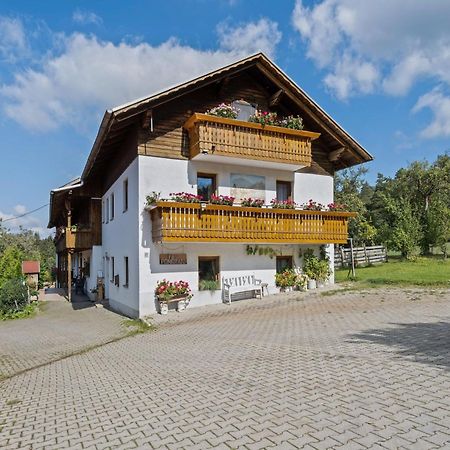 Farmhouse In Neukirchen Near Heiligen Blut Neukirchen beim Heiligen Blut Zewnętrze zdjęcie